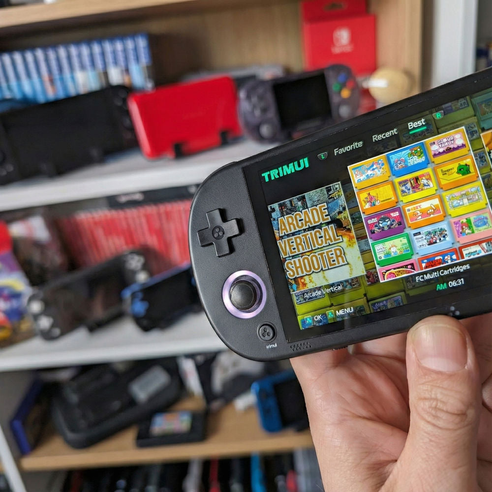 <b>TRIMUI Smart Pro 64GB</b> quad core 1.8GHz, 1GB LPDDR4, 4.96" 1280x720, 5000mAh, Bluetooth, WiFi 5, negru